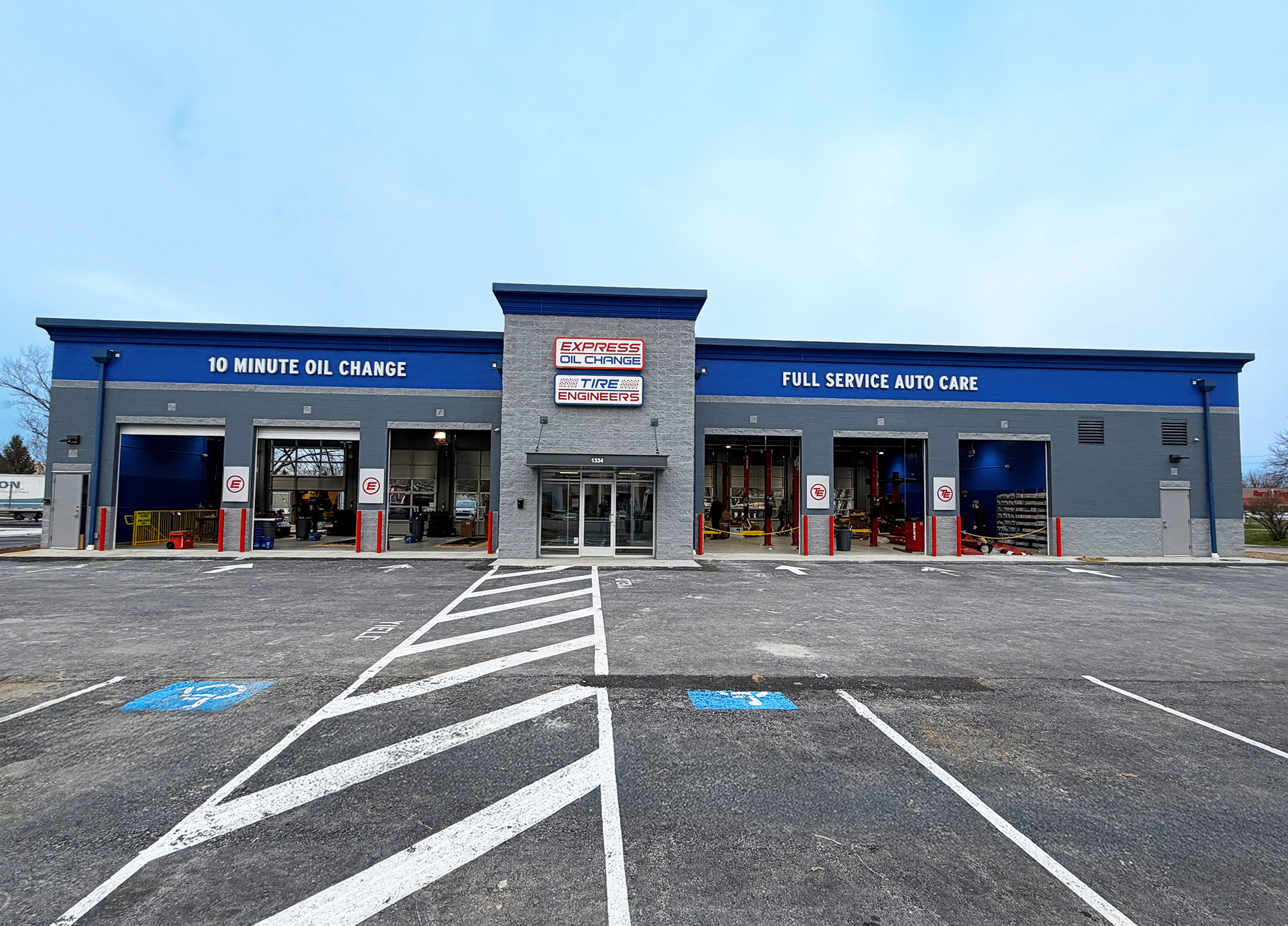 Express Oil Change & Tire Engineers at Chillicothe, OH - Chillicothe