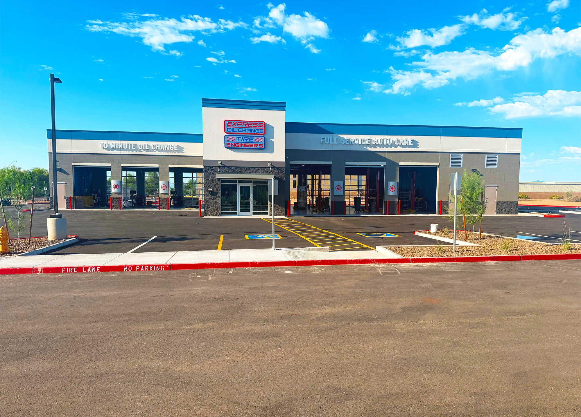 Express Oil Change & Tire Engineers at Surprise, AZ - Litchfield