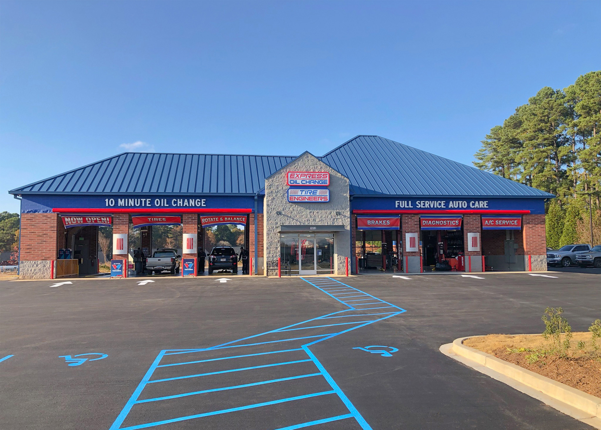 Express Oil Change & Tire Engineers at Anderson, SC - Windsor Place