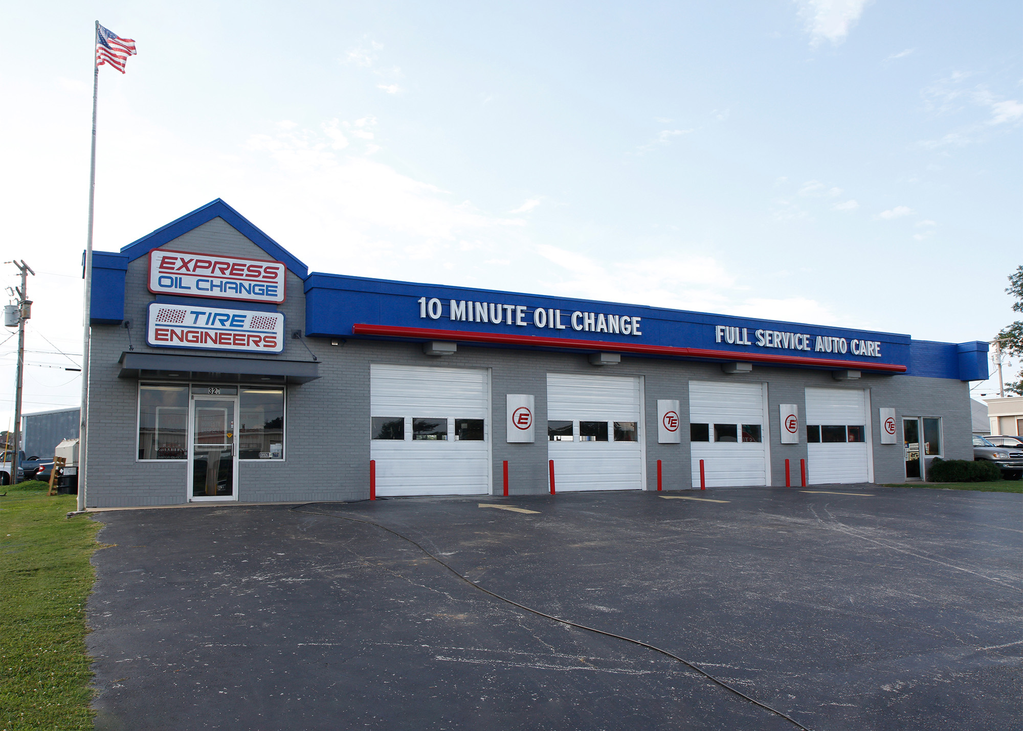 Express Oil Change & Tire Engineers at Florence, AL - Dr. Hicks Boulevard