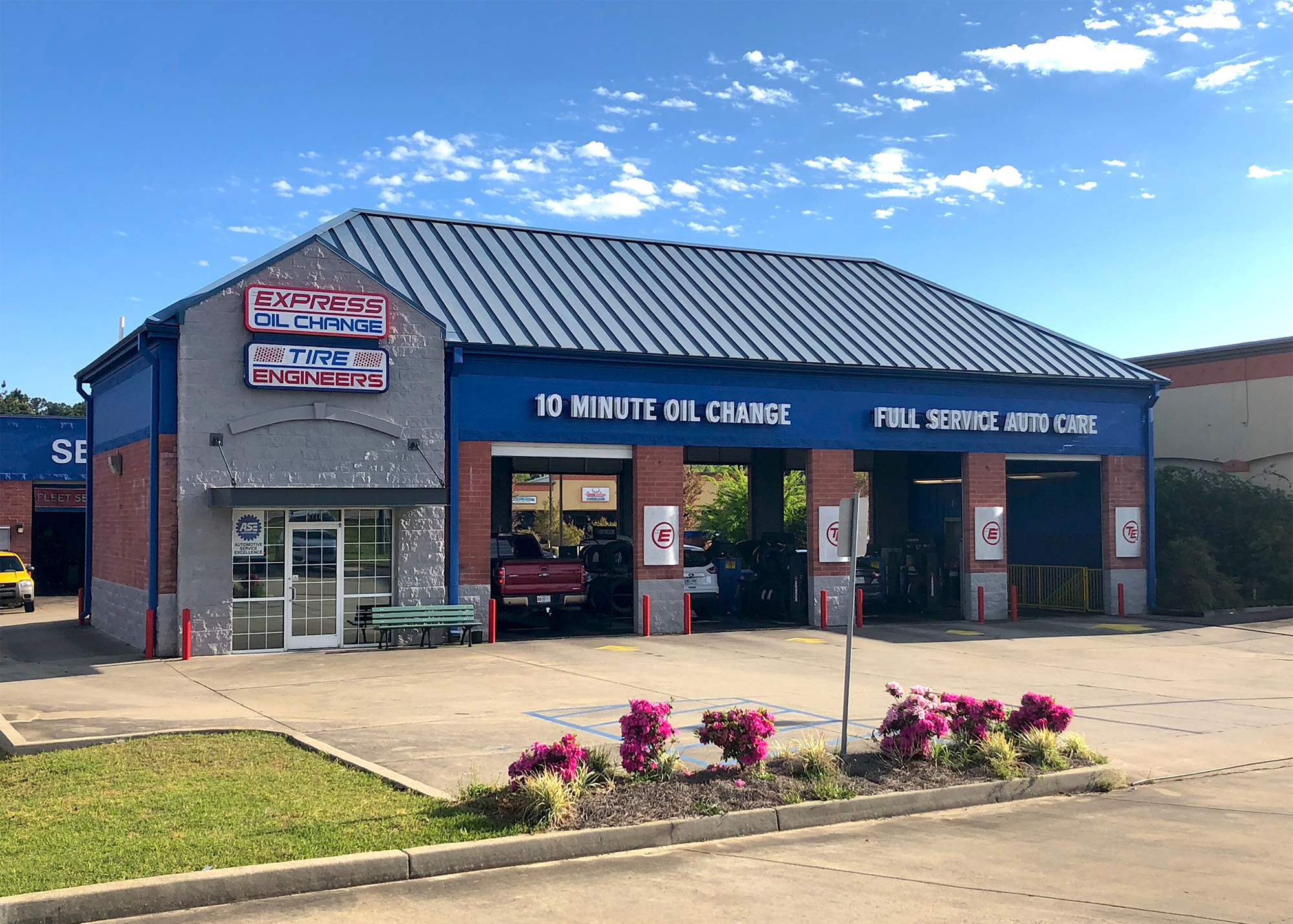 Express Oil Change & Tire Engineers at Hattiesburg, MS - Highway 98