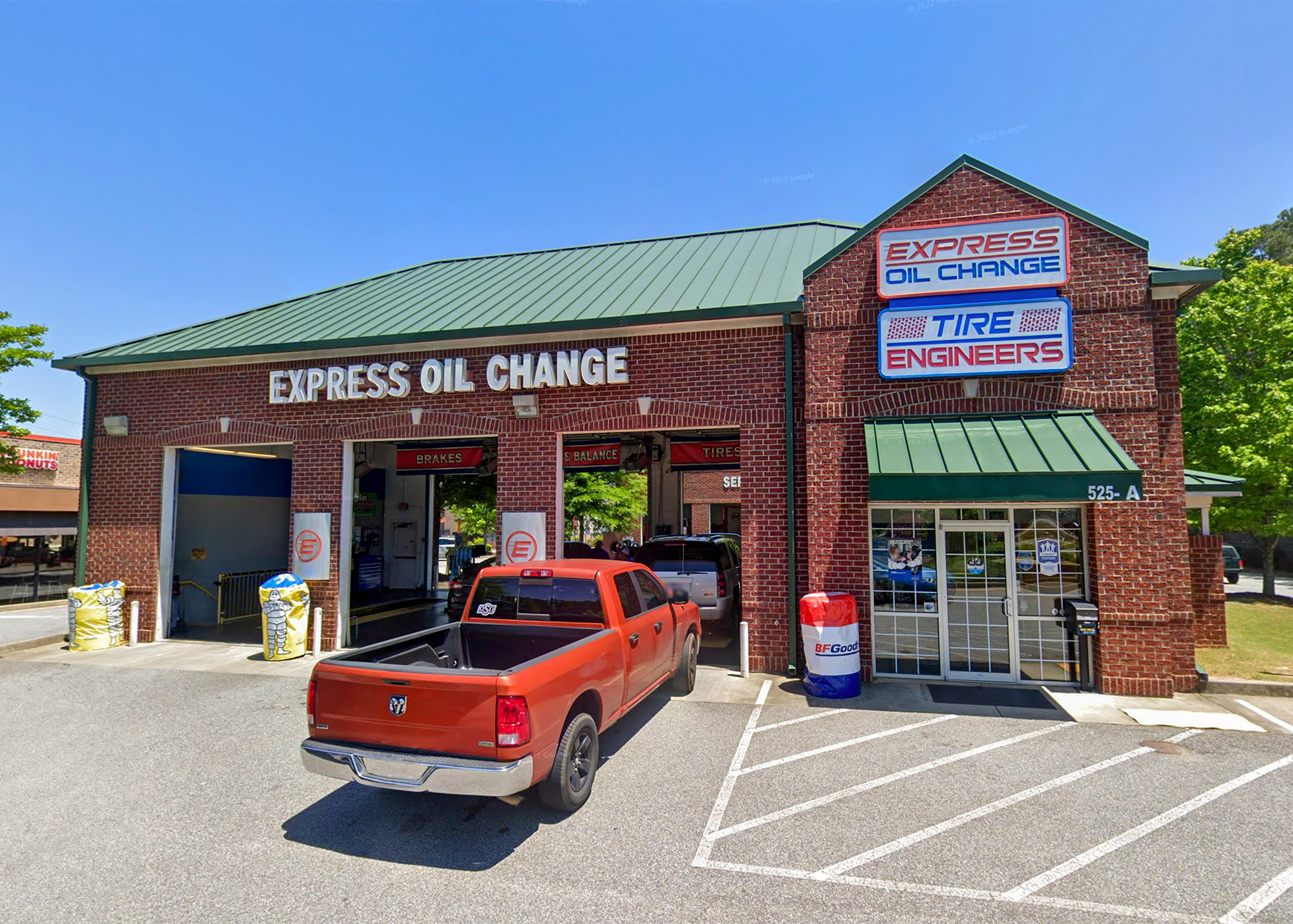 Express Oil Change & Tire Engineers at Cumming, GA - South Forsyth