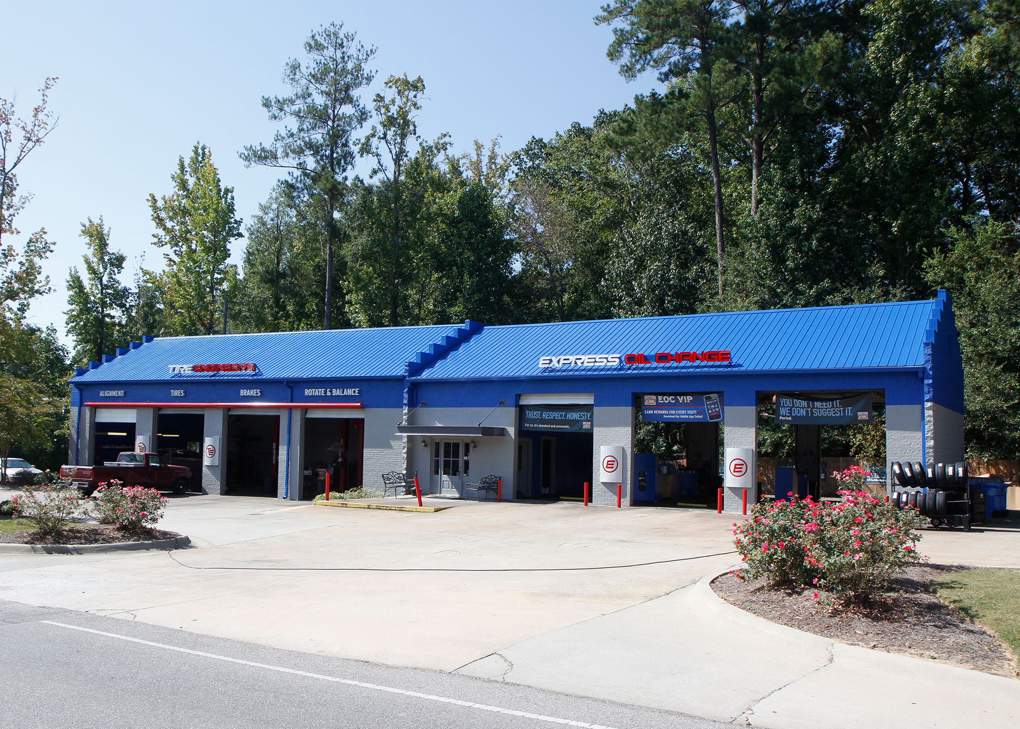 Express Oil Change & Tire Engineers at Helena, AL